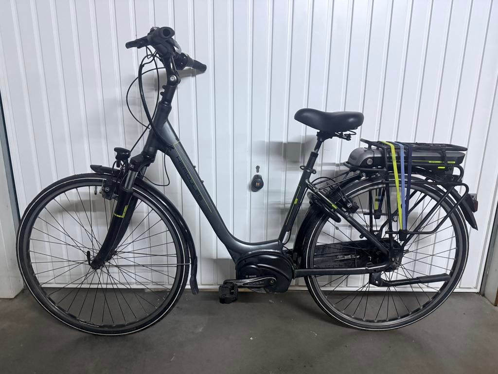 Prachtige Hercules Pro E Bike met Bosch  Active Line Motor, Zo goed als nieuw, 47 tot 51 cm, 50 km per accu of meer, Ophalen