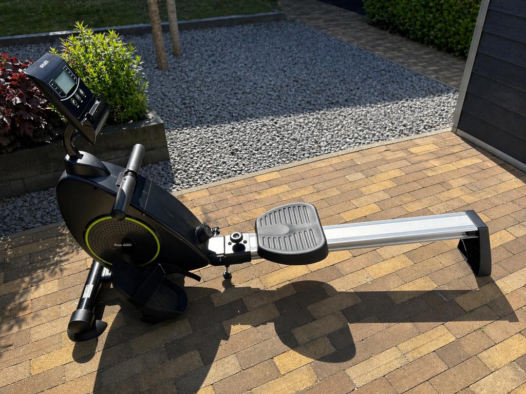 VirtuFit Row 600i Roeitrainer – Opvouwbaar & Stil, Sport en Fitness, Fitnessapparatuur, Ophalen, Benen, Zo goed als nieuw, Metaal