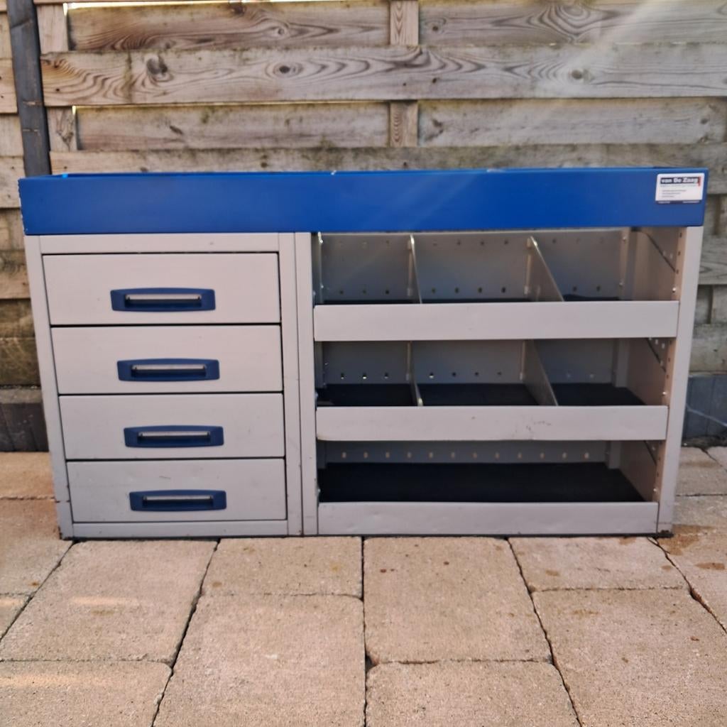 Bedrijfswagen inrichting, Ophalen