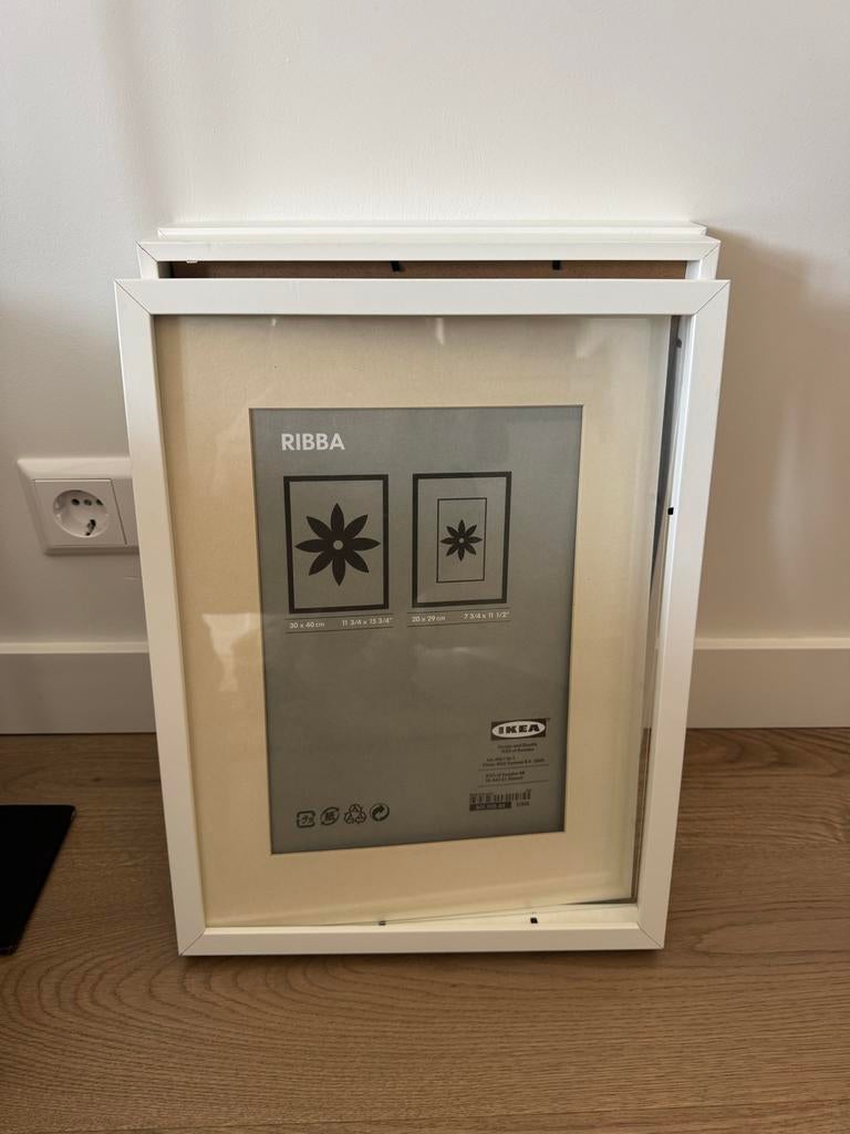 3x IKEA Ribba fotolijsten 30x40 cm met glas, Ophalen, Zo goed als nieuw, Hout, Minder dan 50 cm