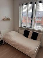 Mooi eenpersoonsbed met matras en matrasbeschermer., Huis en Inrichting, Slaapkamer | Bedden, Ophalen, 90 cm, Eenpersoons, Wit