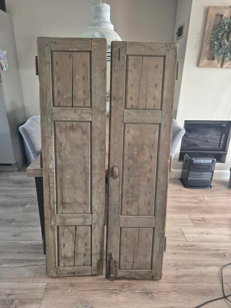 Oude houten luiken / brocante kastdeuren – landelijke stijl, Ophalen