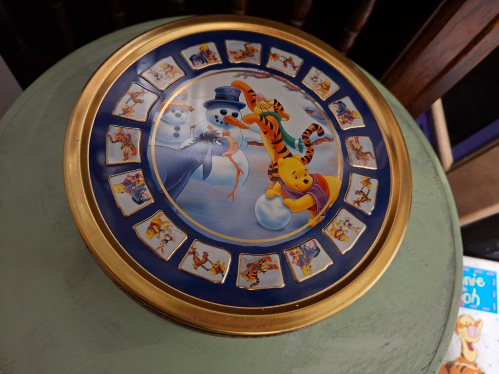 Oud Winnie The Pooh koekjesblik, 2006., Verzamelen, Disney, Ophalen of Verzenden, Winnie de Poeh of vrienden