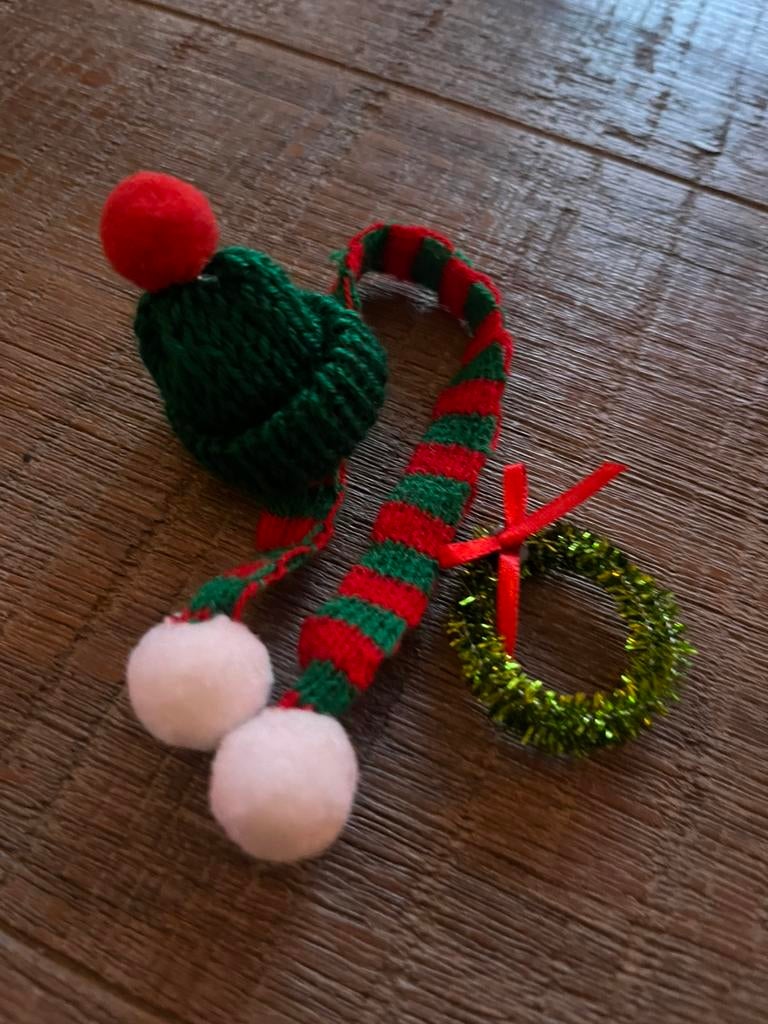 Sjaal muts kransje voor bij maileg huis incl verzenden, Ophalen of Verzenden, Zo goed als nieuw