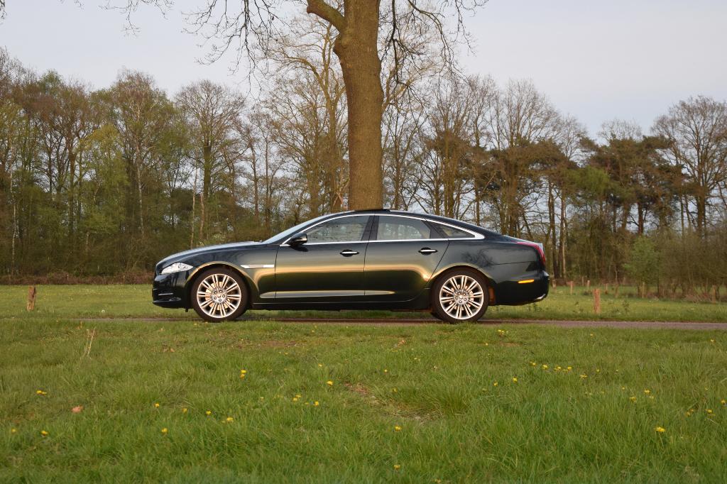 Jaguar XJ 3.0D Premium Luxury – Botanical Green – 197.301km, Auto's, Euro 5, Achterwielaandrijving, Beige, 2993 cc