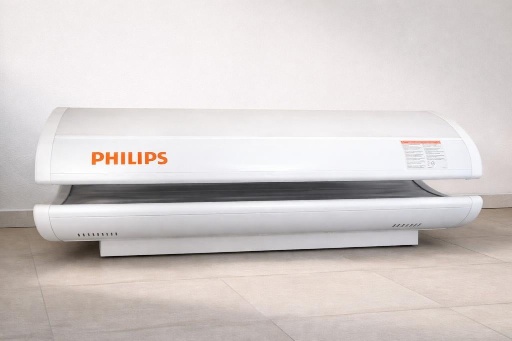 Gebruikte Philips zonnebank - lampen aan vervanging toe, Ophalen of Verzenden, Gebruikt, Zonnebank dubbelzijdig, Minder dan 10 lampen