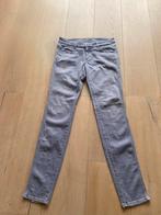 Closed spijkerbroek lila 32 nieuwstaat, Ophalen of Verzenden, Zo goed als nieuw, Overige kleuren, W30 - W32 (confectie 38/40)