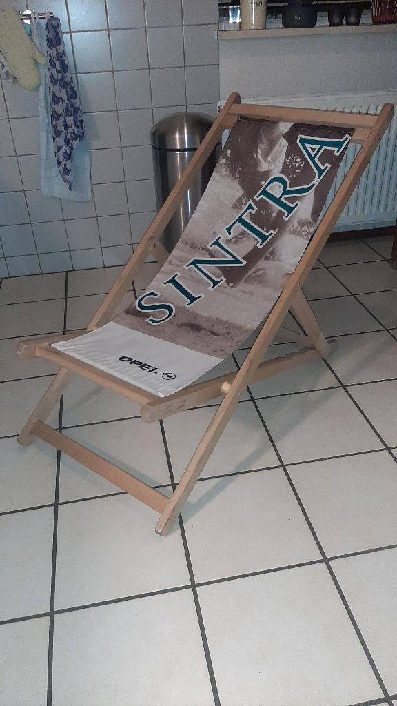 2 strandstoelen met Opel reclame van opel dealer, Ophalen