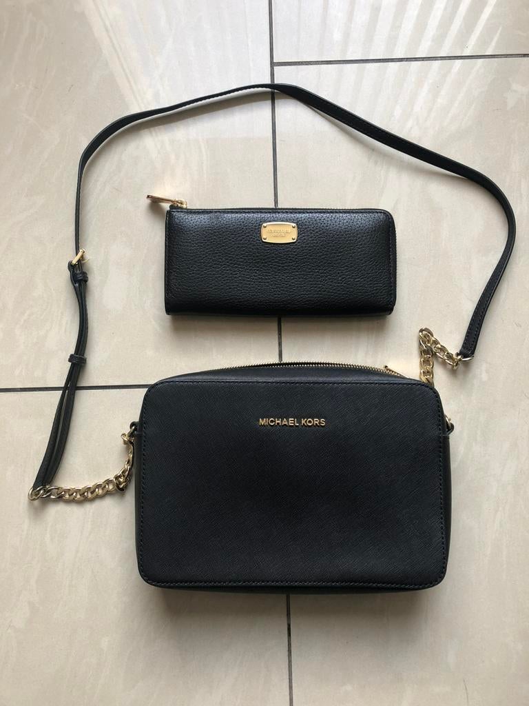 Originele Michael Kors tas + bijbehorende portemonnee!, Ophalen of Verzenden, Zo goed als nieuw, Zwart, Schoudertasje