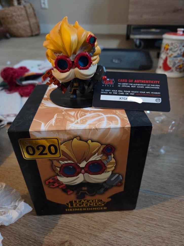 League of Legends Heimerdinger Figurine Worlds 2015, Verzamelen, Poppetjes en Figuurtjes, Zo goed als nieuw, Ophalen of Verzenden