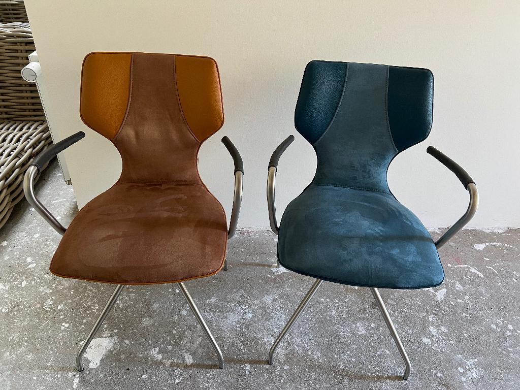 Xoon stoelen geel blauw en antraciet prijs voor alledrie, Huis en Inrichting, Stoelen, Ophalen, Gebruikt, Overige kleuren, Drie