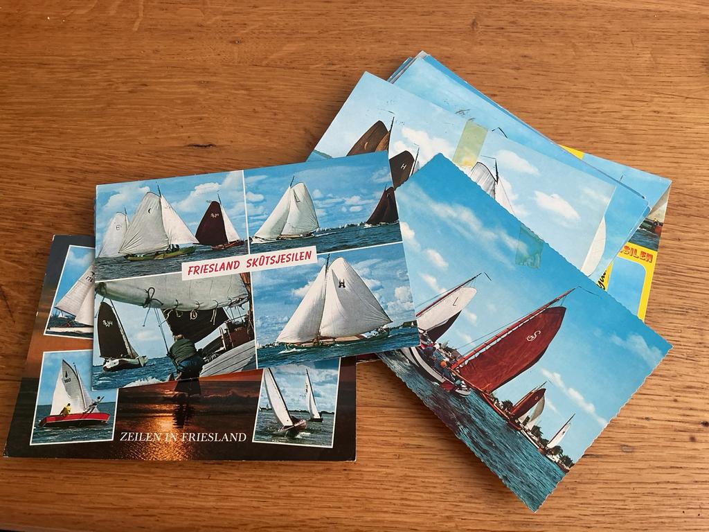 S464 Friesland zeilen met ook Skûtje Skûtsjesilen 24 kaarten, Ophalen of Verzenden, Friesland