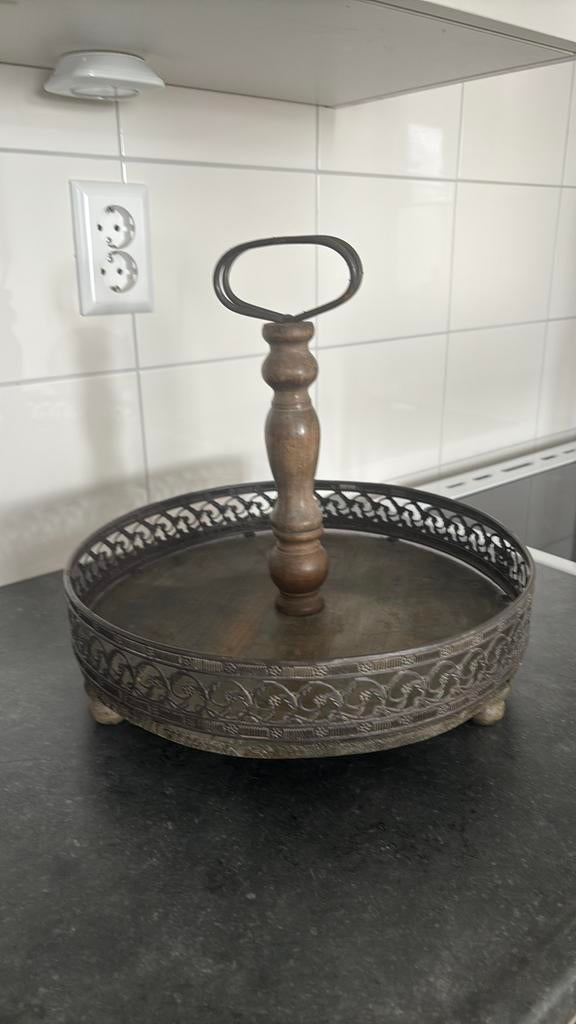 Etagère, Ophalen, Gebruikt