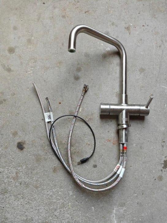 Franke kokendwaterkraan - RVS Floww, Huis en Inrichting, Keuken | Keukenbenodigdheden, Zilver, Ophalen of Verzenden, Metaal, Overige merken