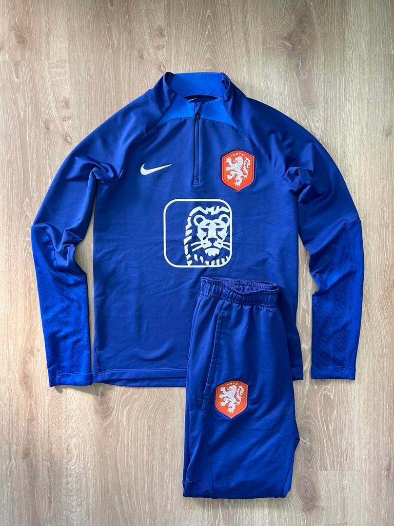 Nederlands elftal trainingspak Nike 22/23 Maat 147-158, Gebruikt, Jongen of Meisje, Sport- of Zwemkleding, Ophalen of Verzenden