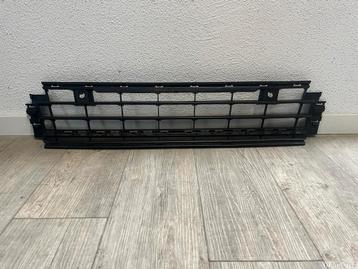 Volkswagen Golf 8 midden Grille 5H0853677F beschikbaar voor biedingen
