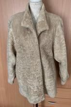 Lamswollen jas maat 44 [DM], Kleding | Dames, Jassen | Winter, Ophalen of Verzenden, Zo goed als nieuw, Maat 42/44 (L), Beige