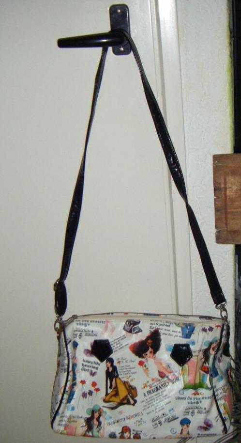 Retro schoudertas,damestas,pin-up,fifties stijl,vintage,igst, Sieraden, Tassen en Uiterlijk, Tassen | Schoudertassen, Zo goed als nieuw
