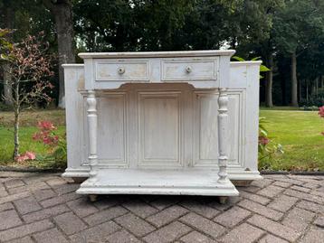 Antiek Zweeds Site-Table Kastje Oud Wit beschikbaar voor biedingen