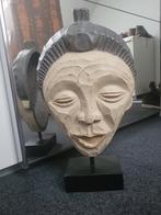 Boeddha van hout, op mat metalen standaard, nieuw!, Huis en Inrichting, Woonaccessoires | Boeddhabeelden, Ophalen of Verzenden