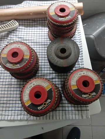 Afbraamschijven en Lamellenschijven beschikbaar voor biedingen