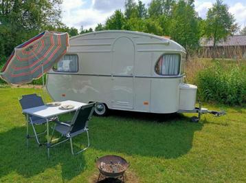 Unieke Vintage Caravan te Huur - Beleef een Retro Avontuur! beschikbaar voor biedingen
