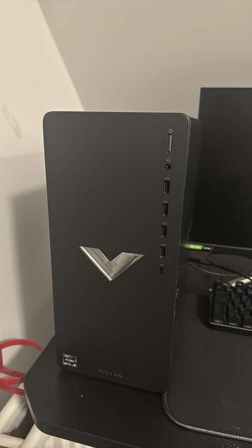 Gaming pc beschikbaar voor biedingen