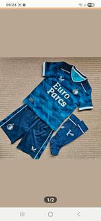 Feyenoord trainingspak, Sport en Fitness, Voetbal, Maat XS of kleiner, Ophalen of Verzenden, Zo goed als nieuw, Trainingspak