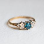 Vintage 9ct goud cluster ring met Topaas & Diamant - 16, Ophalen of Verzenden, Met edelsteen, Dame, Goud