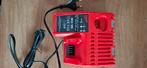 Milwaukee M12-18C acculader, Ophalen of Verzenden, Gebruikt