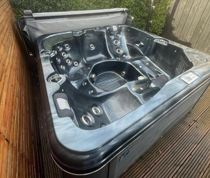 Jacuzzi’s vanaf €2250,- | Nieuw & Gebruikt Spaweb, Tuin en Terras, Bubbelbaden en Hottubs, Zo goed als nieuw, Ophalen