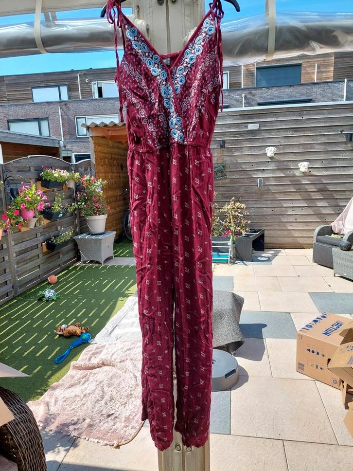 Jumpsuite maat 44, Kleding | Dames, Grote Maten, Zo goed als nieuw, Overige typen, Rood, Ophalen of Verzenden