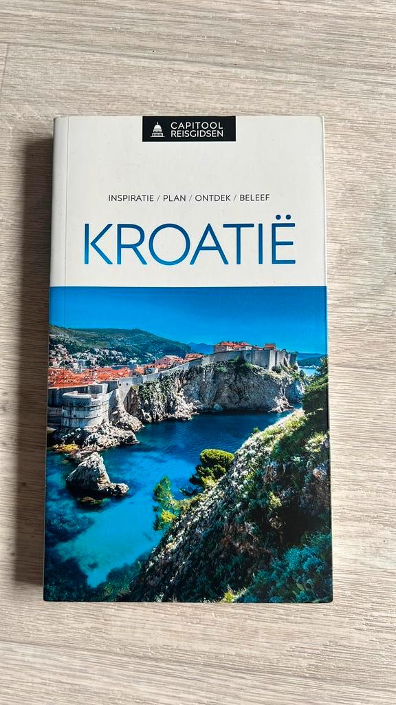 Capitool - Kroatië, Boeken, Reisgidsen, Zo goed als nieuw, Reisgids of -boek, Europa, Capitool, Ophalen of Verzenden