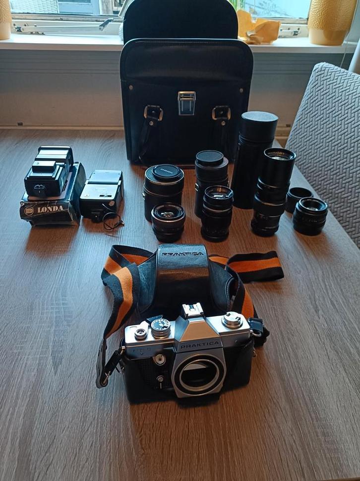Practica Camera met Accessoires, Audio, Tv en Foto, Fotocamera's Analoog, Gebruikt, Spiegelreflex, Overige Merken, Ophalen