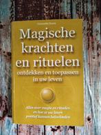Magische Krachten en Rituelen - Cassandra Eason, Gelezen, Achtergrond en Informatie, Spiritualiteit algemeen, Ophalen of Verzenden