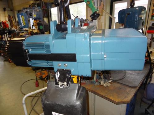 DEMAG ketting takel 4 ton kraannr. 31, Doe-het-zelf en Verbouw, Lieren en Takels, Zo goed als nieuw, Elektrisch, Ophalen