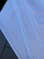 Wit ledikant lakentje met broderie. 100%katoen, Jongetje of Meisje, Wit, Overige typen, Ophalen of Verzenden