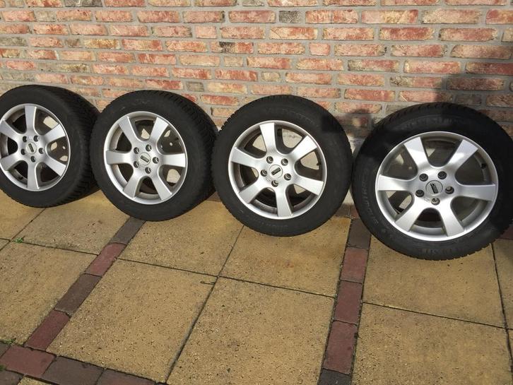 Vredestein Snowtrac 205/55R16 met lm velgen - VW/Skoda/Seat, Auto-onderdelen, Banden en Velgen, Banden en Velgen, Winterbanden