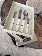 Bestek/bedtekset,12x4=48 stuks,wit heft,in 1 koop €40, nieuw, Huis en Inrichting, Woonaccessoires | Overige, Ophalen, Nieuw