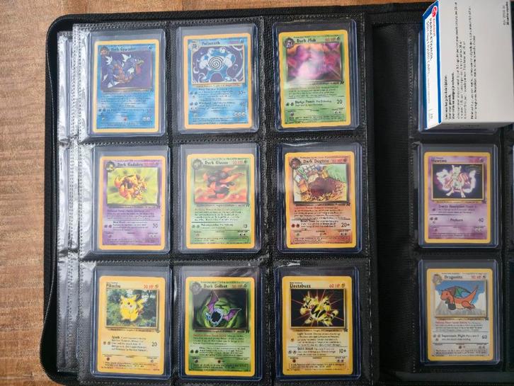 Pokemon first edition / dark set., Hobby en Vrije tijd, Verzamelkaartspellen | Pokémon, Zo goed als nieuw, Meerdere kaarten, Ophalen of Verzenden