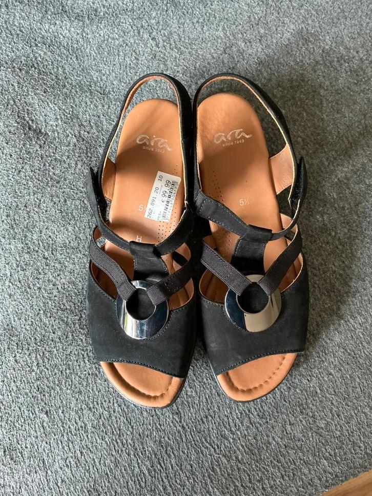 Nieuwe ARA Lugano Luftpolster sandalen maat 38,5, Kleding | Dames, Schoenen, Nieuw, Sandalen of Muiltjes, Zwart, Ophalen of Verzenden
