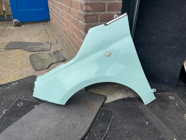 SPATBORD LINKS VOOR 166B Fiat 500 (312) (01-2007/12-2012), Auto-onderdelen, Carrosserie en Plaatwerk, Spatbord, Fiat, Voor, Links