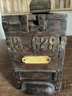 Antieke munitiekoffer, houten koffertje, oud houten koffer, Antiek en Kunst, Ophalen of Verzenden