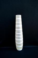 Design vaas (60 cm.) - mat en wit glas, Glas, Wit, Zo goed als nieuw, 50 tot 75 cm
