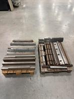 Partij Amada kantbank messen, matrijzen en matrijshouders, Ophalen, Gebruikt