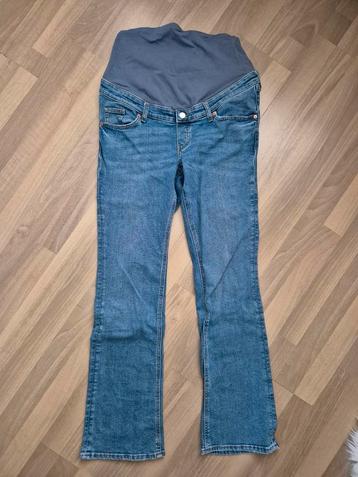 Div. Comfortabele Nette Zwangerschapsbroeken / Mama broeken beschikbaar voor biedingen