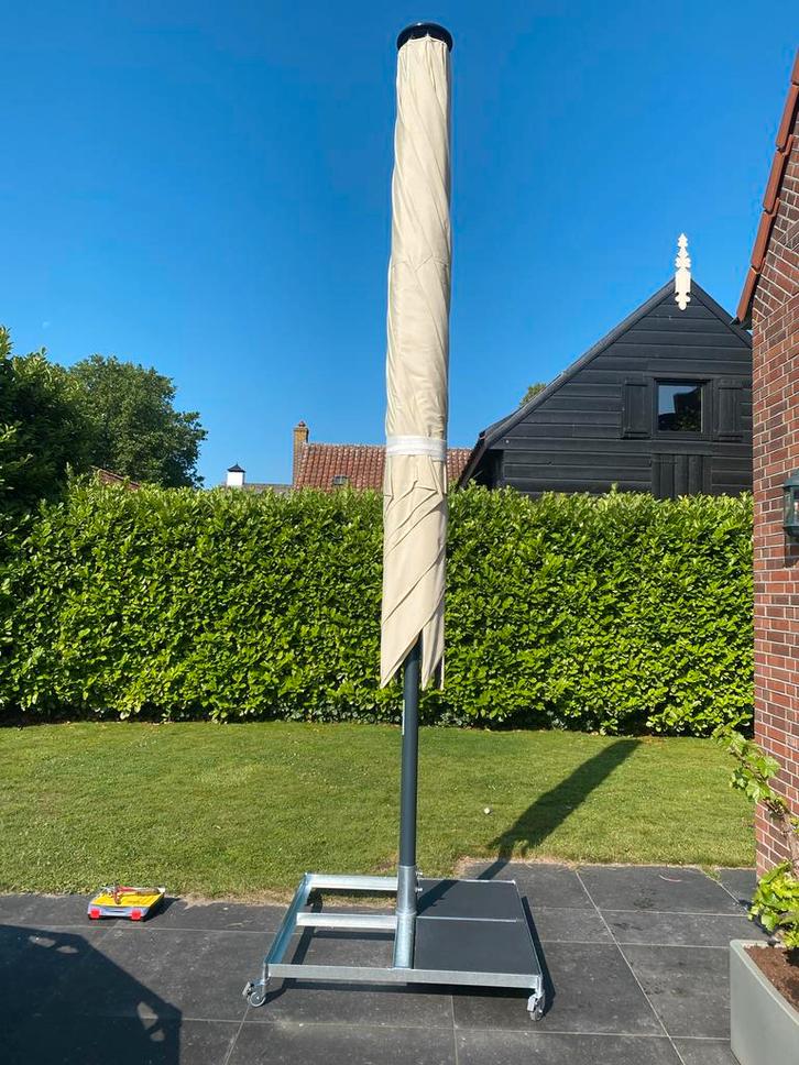 Horeca Parasol - VeDamco Benelux, Tuin en Terras, Parasols, Nieuw, Zweefparasol, 3 tot 4 meter, Kantelbaar, Ophalen of Verzenden