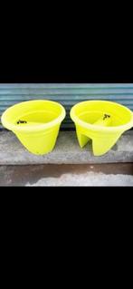 set:  2 MOOIE APPELGROENE BLOEMPOTTEN, Tuin en Terras, Kunststof, Tuin, Rond, Ophalen of Verzenden