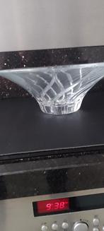 kristallen fruit schaal , doorsnede 36 cm en hoogte 13 cm, Huis en Inrichting, Woonaccessoires | Vazen, Overige kleuren, Ophalen of Verzenden