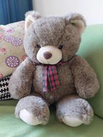 GROTE (65cm) VINTAGE JAREN'90 TEDDYBEER BIJENKORF NIEUWSTAAT, Verzamelen, Beren en Cherished Teddies, Ophalen of Verzenden, Nieuw
